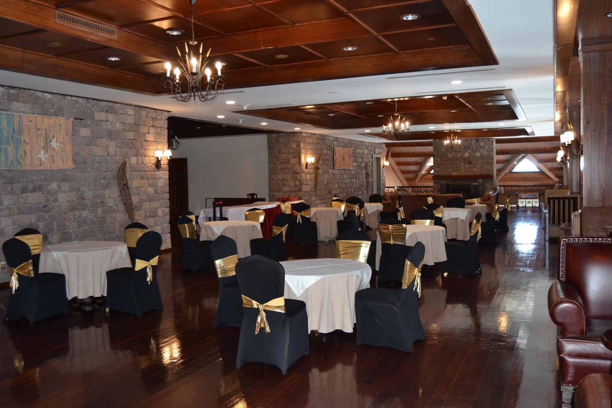 Ekinata Grand Toprak Hotel Sarıkamış Buitenkant foto